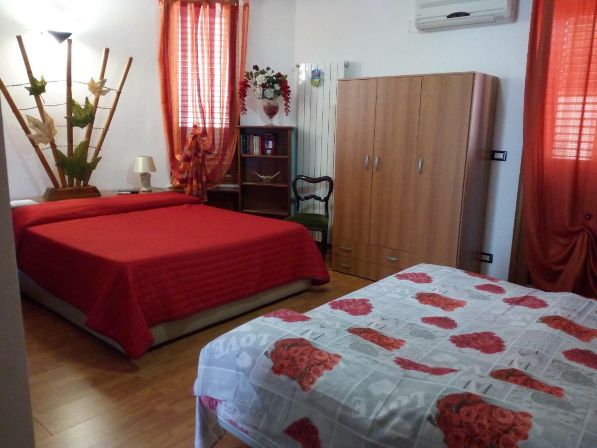 B&B Leonida Taranto Esterno foto